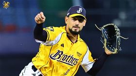 ▲勝騎士轉戰中信兄弟，官辦熱身賽初登板。（圖／中信兄弟提供）