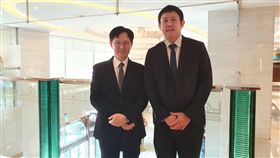 聖暉* 今日受邀參加櫃買中心舉辦之業績發表會。圖左為總經理賴銘崑、圖右為財務處經理陳忠生。