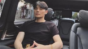 李榮浩為了專輯出包生氣。（圖／翻攝自李榮浩IG）