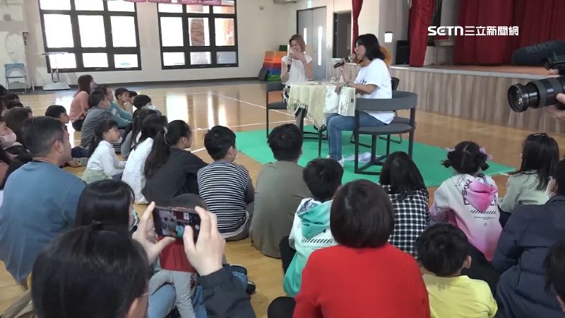 鼓勵親子學英語　英國駐台代表到雲林
