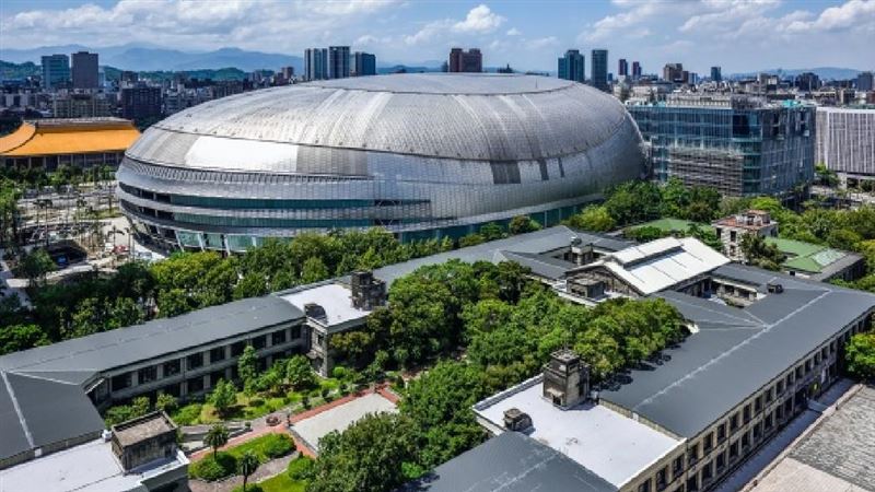 畫家曹登閎作品遭竊！松菸展覽沒監視器