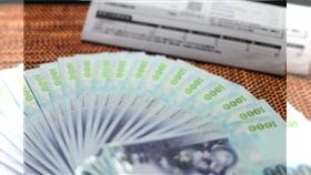 5月報稅必看／報稅黑科技來了　一鍵送出免填資料懶人最愛（示意圖／翻攝自istockphoto）