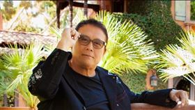 預言2025年恐現大股災　《富爸爸》作者提醒：房地產2大類型不要碰（圖／翻攝自X）ROBERT KIYOSAKI羅伯特清崎