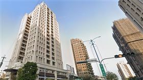 台中西屯一處住宅（圖）的9樓，有兩戶是由涉「吸金」的前工程師買下。（圖／翻攝自Google街景）