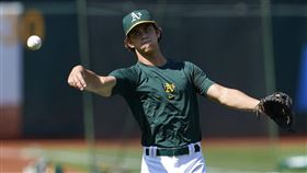 ▲運動家新秀孟西（Max Muncy）擠進開季名單。（圖／美聯社／達志影像）