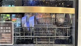 洗碗機每次沖洗的水量經過精確計算，有效去汙且用水量較手洗更省。（圖／486團購提供） 