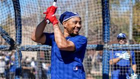 ▲道奇隊球星貝茲（Mookie Betts）進食就會嘔吐，仍檢查不出原因。（圖／翻攝自道奇隊X）