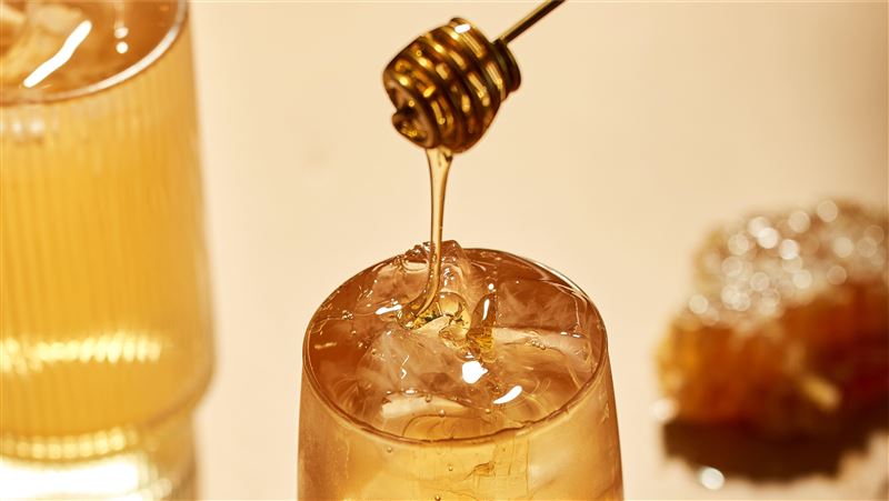 手搖飲品牌推純蜜茶飲　搶攻天然甜市場