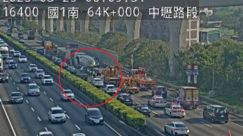 新／國道6追撞！1車「打橫」時速剩19km