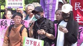 ▲亞亞丈夫現身。（圖／翻攝畫面）