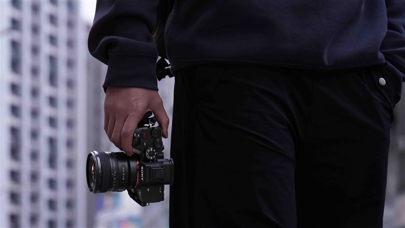 Sony推FE 16mm F1.8 G鏡　強大功能一次看