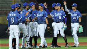 ▲富邦悍將奪下熱身賽3連霸。（圖／富邦悍將提供） 