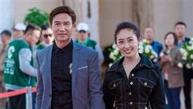 李子雄（左）和王雅琦（右）婚後育有一子。（圖／翻攝自微博）