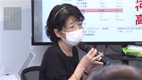 ▲針對民眾黨前主席柯文哲在北所內持續血尿等現象，柯文哲妻子、醫師陳佩琪、民眾黨立委陳昭姿、台大醫院退休內科教授謝炎堯27日下午1時開記者會，並由民眾黨團主任陳智菡主持。