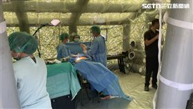 ▲總統賴清德主持全社會防衛韌性委員會實地演練，現場營帳