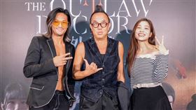 《The Outlaw Doctor 化外之醫》演員阮秋姮（右起）、黃大煒和POLO WL共同出席媒體茶敘。（圖／公視、中華電信、瀚草文創提供）