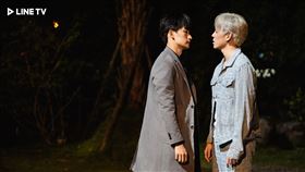 《獨佔接班人》毛祁生（左）跟孫麥傑拳腳相向。（圖／LINE TV提供）