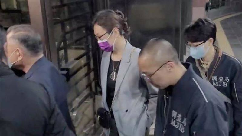 麗寶辦公室主任「偷聽談話買股」30萬交保