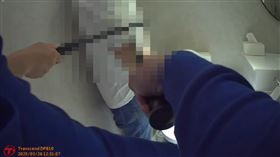 33歲，夢戈，孟男經營IG拍短影音 擁2萬粉，不爽路人回看啥小，砍人(圖／翻攝畫面)