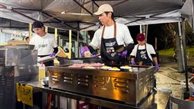 胡宇威想到要賣牛排，就快要哭了。（圖／華視提供）