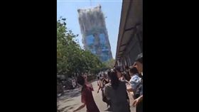 ▲曼谷一棟大樓被震垮。（圖／翻攝自X平台WeatherMonitors）