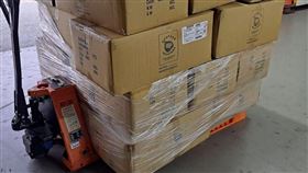 慈濟啟動緬泰震災賑災物資整備緬甸發生規模7.7淺層地震，慈濟基金會已啟動國際賑災物資整備，若內政部消防署國際救援專機啟動，可一同前往當地協助。（慈濟基金會提供）