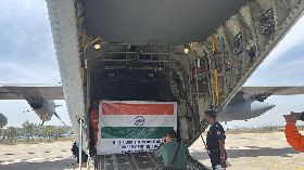 緬甸強震 印度派遣5軍機4軍艦載運物