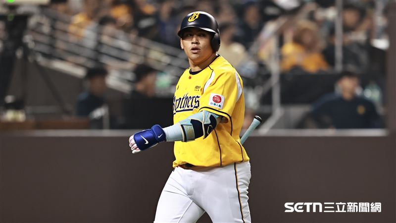 中信兄弟曾頌恩不急著搶當「魚雷球棒」第1人。（資料圖／記者劉彥池攝影）