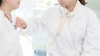 錄取護理師上班第2天…她心虛自揭假身分