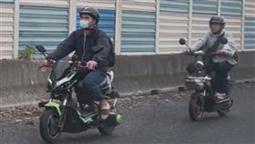 國1彰化段，電動機車，2男騎改裝機車，兜風9公里(圖／翻攝畫面）