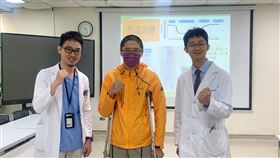 打籃球，林男，突發性肺栓塞，血栓溶解術合併低溫療法，幸運獲救，9天清醒(圖／臺中醫院提供)
