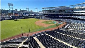 南韓昌原NC球場（창원NC파크）驚傳2死1傷悲劇，4月初的3場比賽不開放觀眾入場。（圖／翻攝自Google Maps）