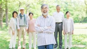 ▲銀髮族人數創新高，南山人壽持續開發長照或壽險的商品，提供健康服務。（圖／南山人壽提供） 