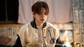 NO:EL的父親被控性侵之後輕生身亡。（圖／翻攝自IG）