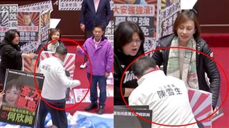 藍委揍傅崐萁看板！綠委：像打共匪就對了