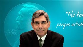 哥斯大黎加前總統阿里亞斯（Oscar Arias）曾獲得1987年諾貝爾和平獎。（圖／翻攝自Oscar Arias臉書）