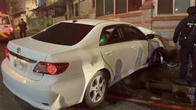 煉油廠,開槍,無照,圍牆,自撞（圖／翻攝畫面）