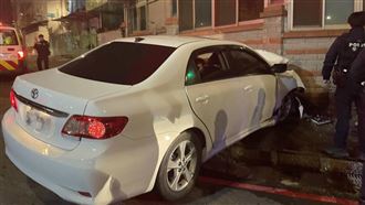 3未成年無照拒檢！警連轟4槍　開槍畫面曝