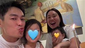 楊祐寧與兩個女兒。（圖／翻攝自IG）
