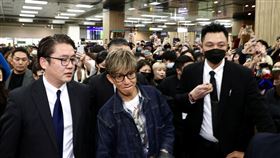 ▲木村拓哉被保鑣團團包圍。（圖／記者鄭孟晃攝影）