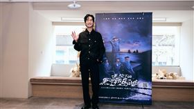 黃河飾演羅有德，頂尖外科醫生。（圖／客台提供）