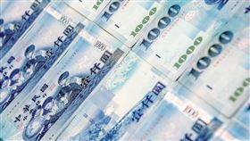 ▲去年全體上市公司總營收高達41兆7,963億元，較前一年度成長13.32%。（示意圖／PIXABAY）