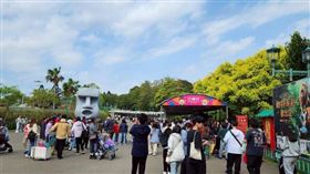 上百名未成年「被丟包山上」！六福村回應