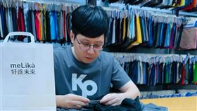 ▲美國關稅戰，王浩宇憂心中國恐祭出免運優惠，將紡織品銷台灣。（圖／翻攝自王浩宇臉書）