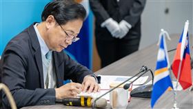 張善政（圖／翻攝自張善政臉書）