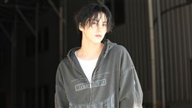 ▲創韓星史上第一人，ROCKY近距離和粉絲舉辦烤肉派對。（圖／歐妮娛樂、WONIJIN CO提供） 