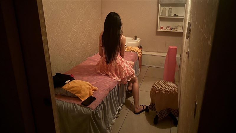 中國女子遭誘騙來台賣淫，主嫌陳男逃亡10年後落網。（示意圖／資料照）