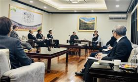 ▲因應關稅戰總統賴清德5日在官邸與ICT產業代表溝通。（圖／總統府提供）