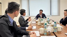 行政院長卓榮泰今（6）日上午在官邸與金管會等單位持續有相關會議。（圖／行政院提供)