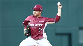 ▲樂天桃猿王志煊滿壘對決台鋼雄鷹洋砲魔鷹，從0好3壞絕對落後最後用雙殺打解圍。（圖／樂天桃猿提供） 